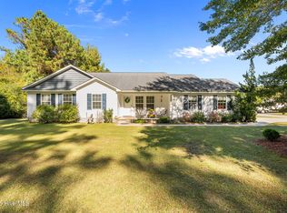 5694 County Line Rd, New Bern, NC 28562