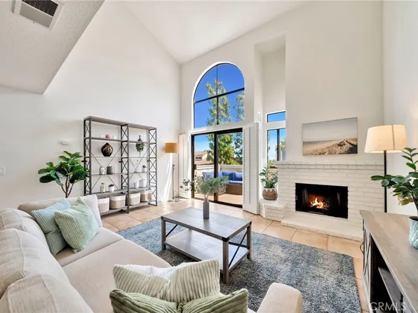 5145 Tortuga Dr APT 209, Huntington Beach, CA 92649