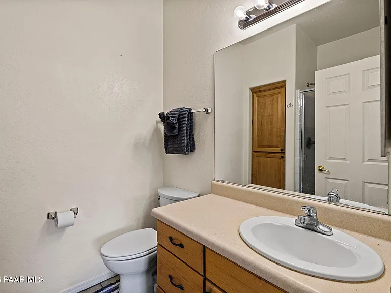 8501 E Leigh Dr #B — Photo 5