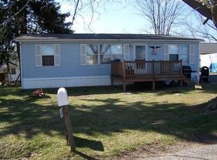 920 Fire St, Ellwood City, PA 16117