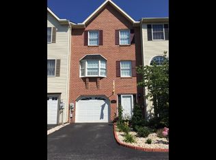 1561 Brechbill Rd, Chambersburg, PA 17202