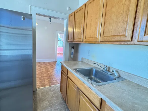 75 Barkley Ave APT 6, Clifton, NJ 07011
