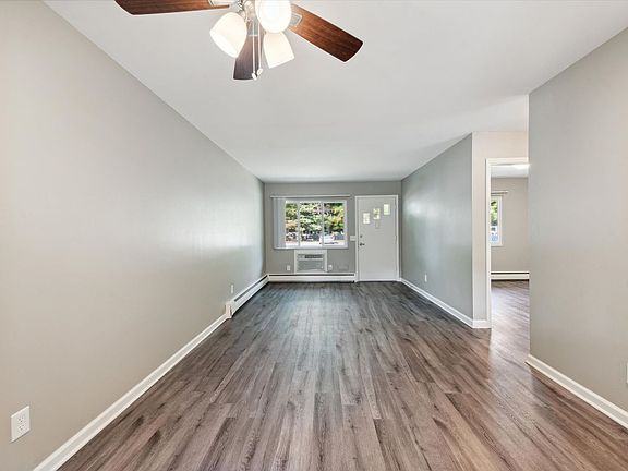 5th image of 3808 W Sylvania Ave #C