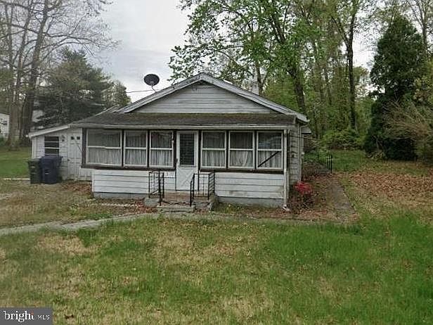 1st image of 3677 Sunset Ave
