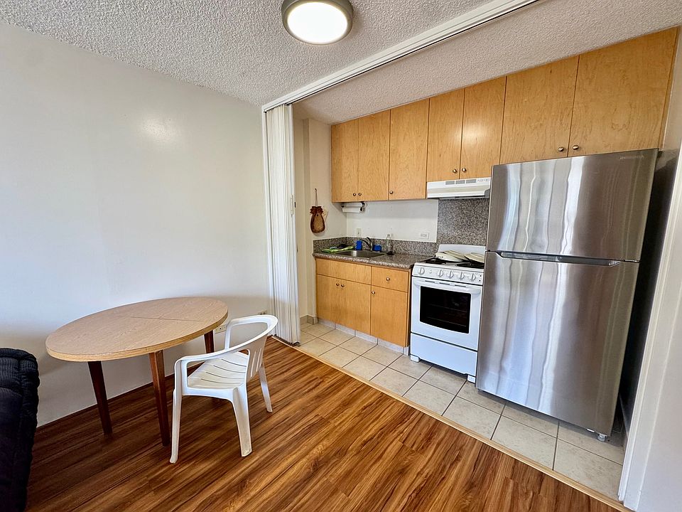 1st image of 2345 Ala Wai Blvd APT 916