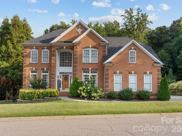 152 Melbourne Dr, Fort Mill, SC 29708