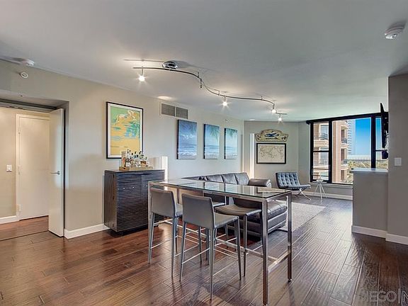 2nd image of 500 W Harbor Dr Unit 612