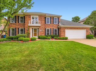 454 Hemlock Ln, Roselle, IL 60172