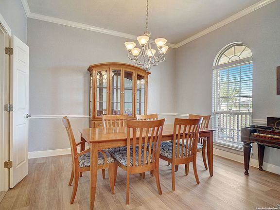 4th image of 358 TEXAS HERITAGE DR