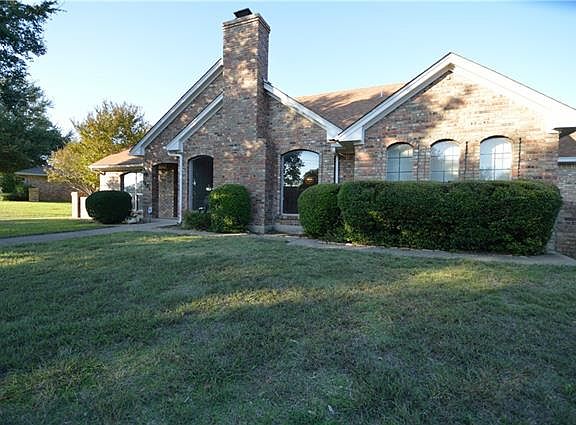 2nd image of 1871 Green Tree Ln