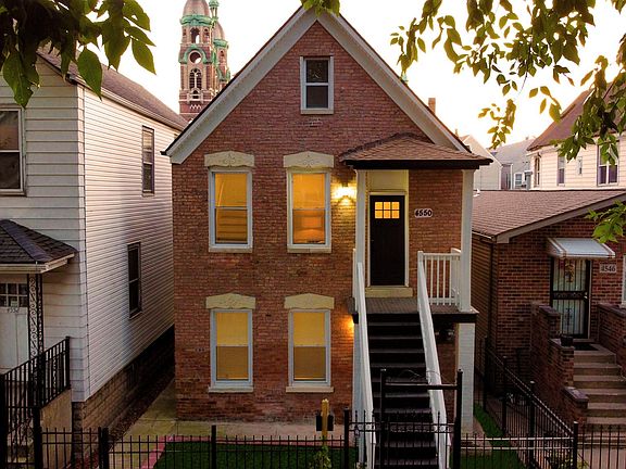 2nd image of 4550 S Paulina St #1
