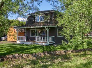 404 SW 2nd St, Enterprise, OR 97828