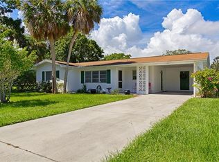 1905 5th Ct, Vero Beach, FL 32960
