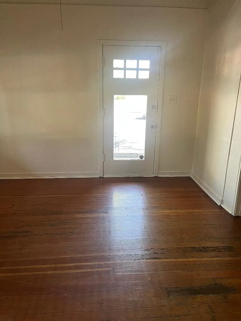 1 bed, 750 sqft, $1,100 — Photo 4