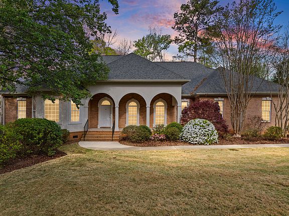 2nd image of 222 Gerard Cir