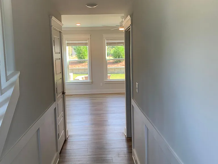 4005 Belle Landing Rd — Photo 2