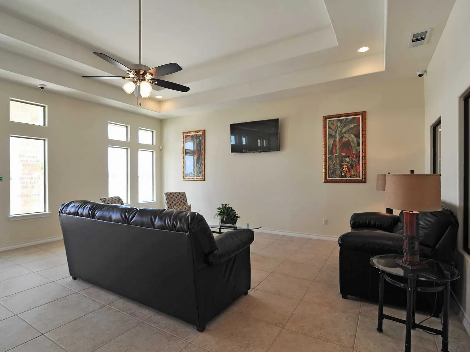 Stone Oak Townhomes — Photo 2