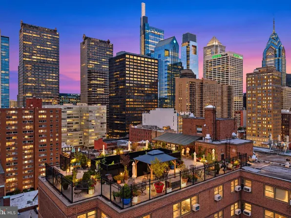 118 S 21st St APT 1211, Philadelphia, PA 19103
