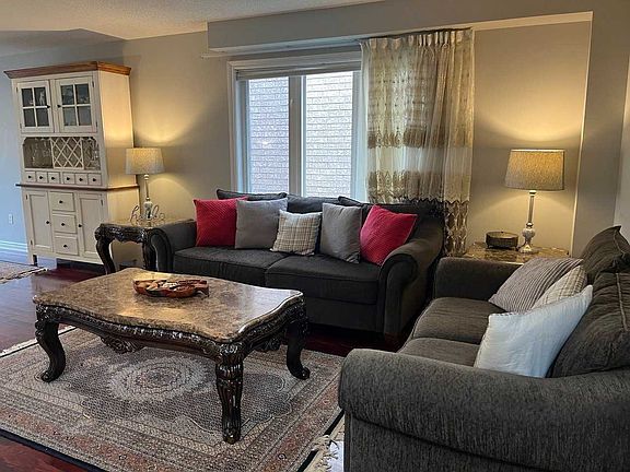 3rd image of 52 Wildflower Dr
