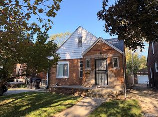 11025 Lakepointe St, Detroit, MI 48224