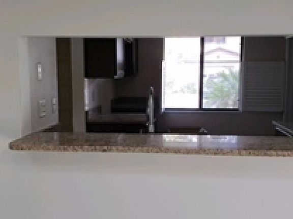 4th image of 3806 NE 19th Street Cir
