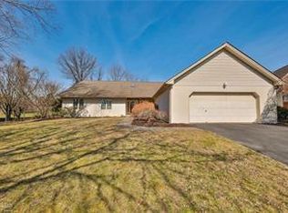 1726 Piccadilly Cir, Allentown, PA 18103