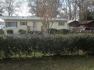 173 Walker Dr, Interlachen, FL 32148