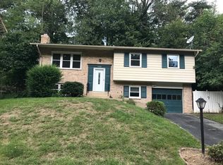 7220 Willow Oak Pl, Springfield, VA 22153