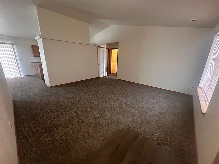 7820 Three Rivers Dr — Photo 19
