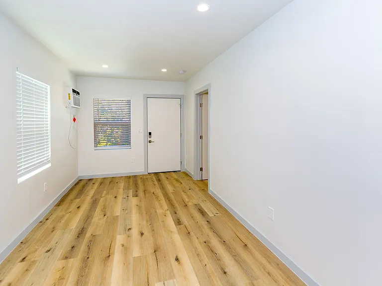 1329-1331 Quintero St — Photo 19
