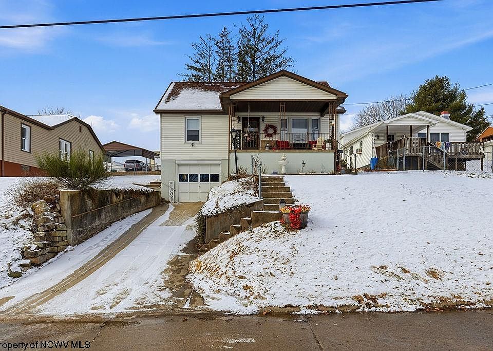 1st image of 411 Roane Ave