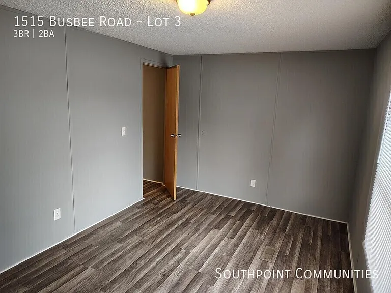 1515 Busbee Rd #3 — Photo 9