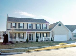 1453 Shelby Point Dr, O'Fallon, MO 63366