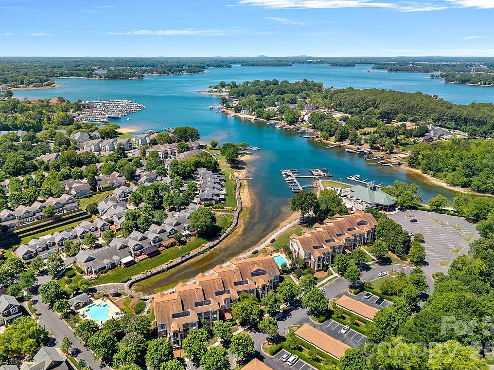 1st image of 18609 Harborside Dr