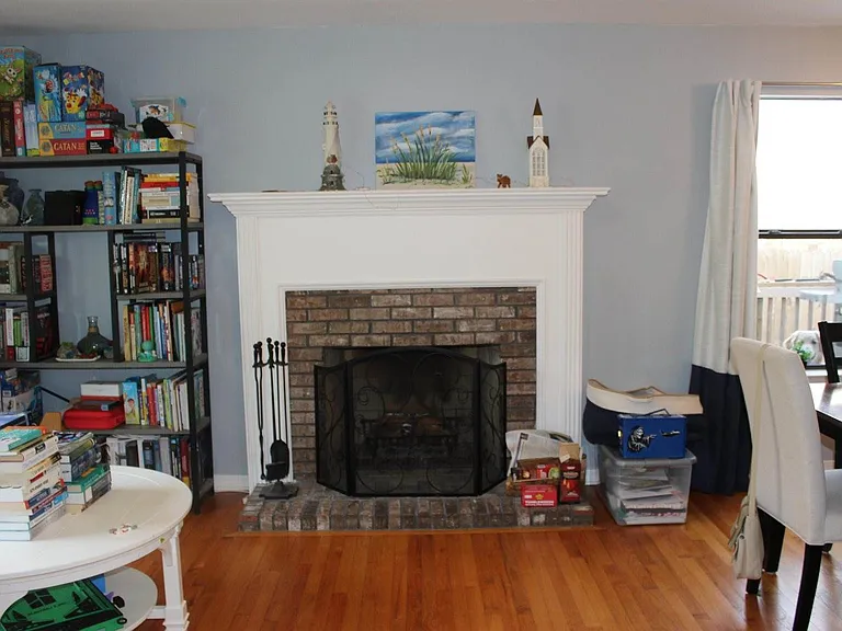 334 Jamaica Way — Photo 9
