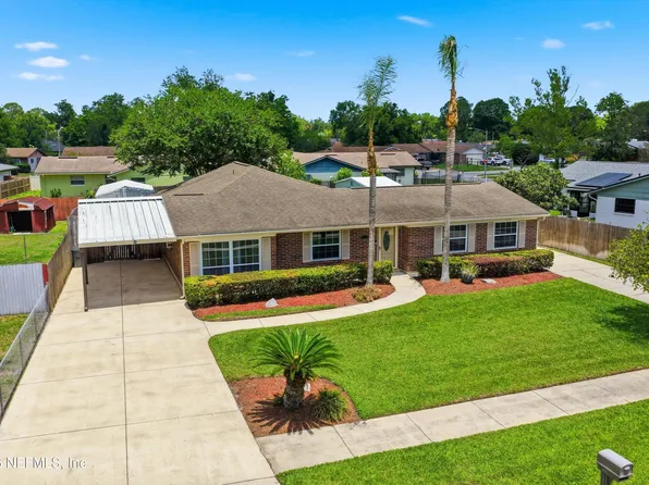 8511 FROST Street N, Jacksonville, FL 32221