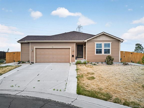 2nd image of 902 Stagecoach Avenue