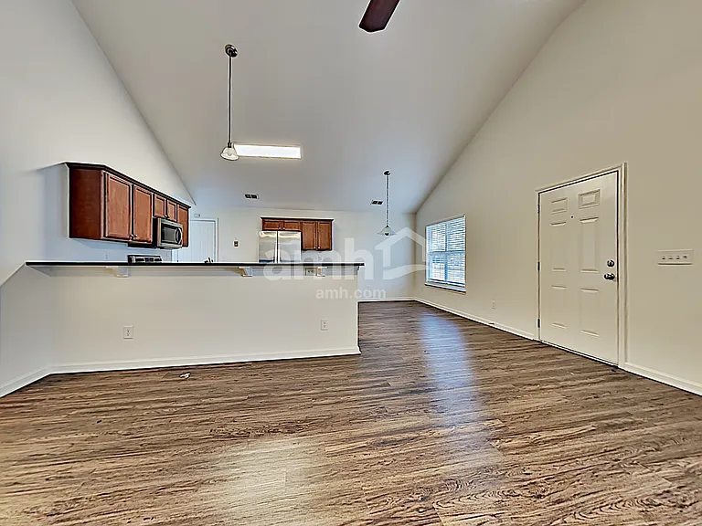 1037 Steelechase Ln — Photo 6