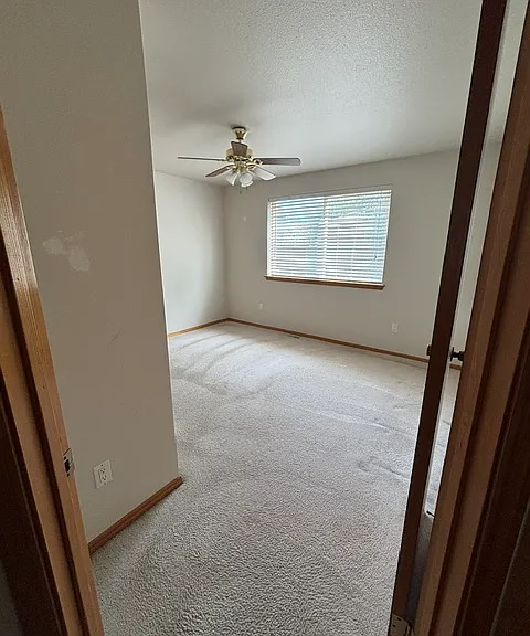 217 E Belair Dr — Photo 11