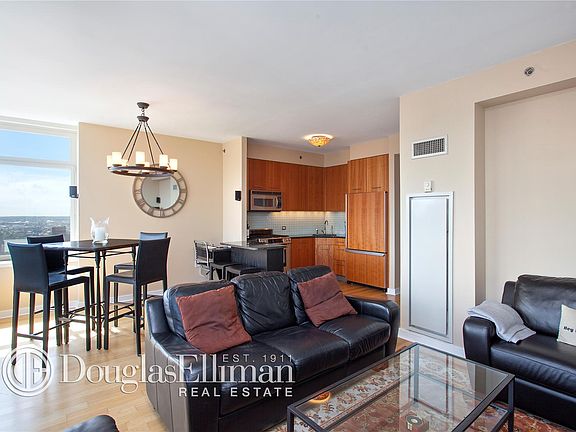 4th image of 11 E 29th St APT 41C