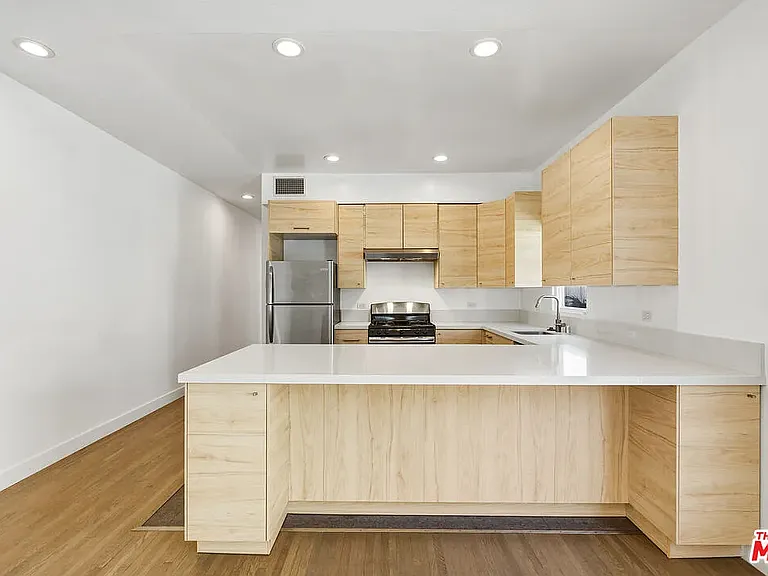 3429 Edgehill Dr #3 — Photo 7