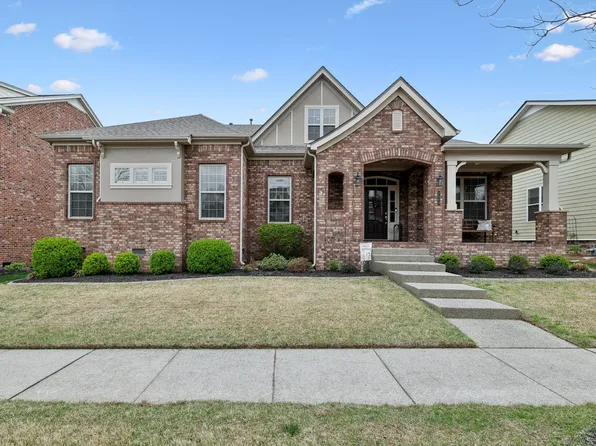 2009 Barclay Ln, Franklin, TN 37064