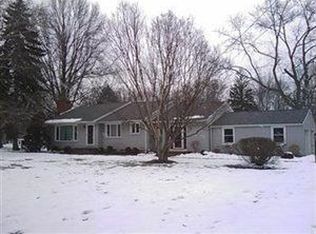 2405 Reeves Rd NE, Warren, OH 44483