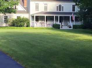 453 Bartlett Dr, Madison, CT 06443