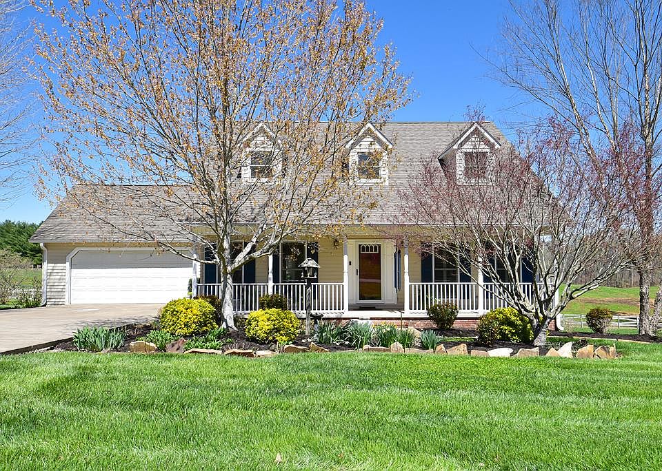 1st image of 1118 Belmont Dr