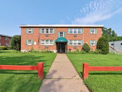 131 Milford Street Extension #B9, Plainville, CT, 06062
