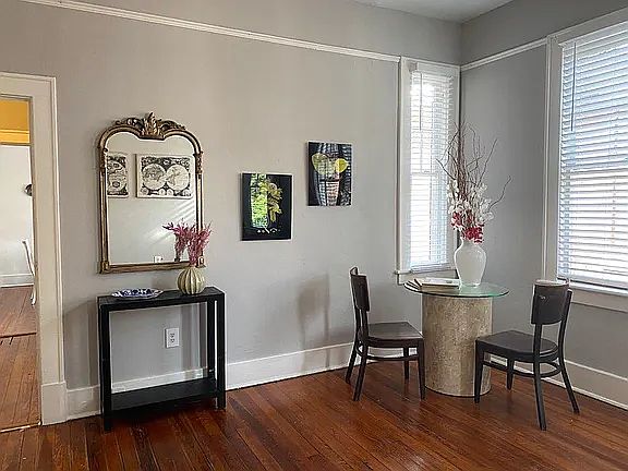 5th image of 2511 Price St APT 3