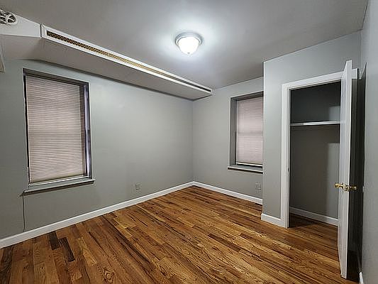 3rd image of 235 W 146th St #C1