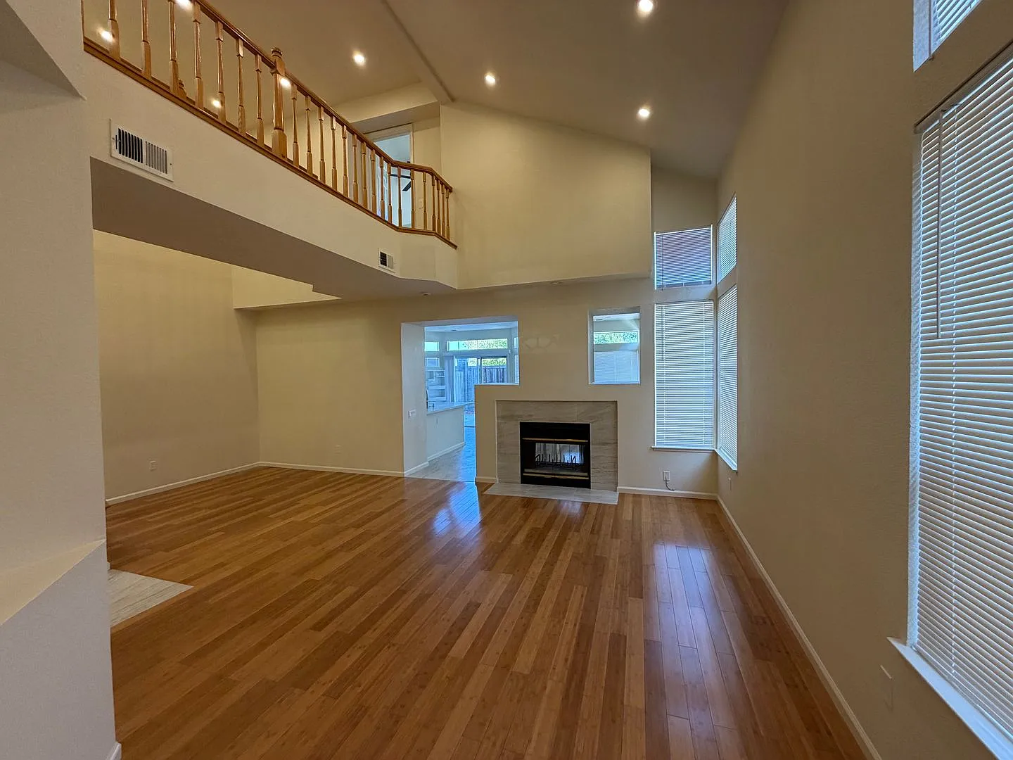 Stylish & Beautifully Renovated Two-Story Townhome Available Now!! — Photo 2