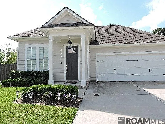 3 bed, 1752 sqft, $2,250 — Photo 1